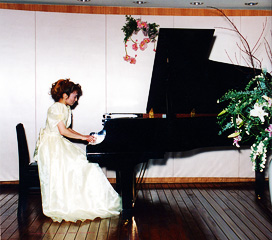 NO.11 2001年