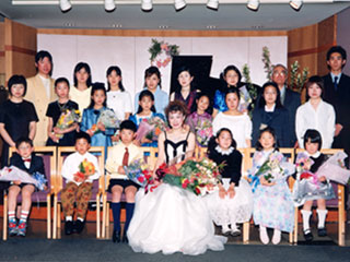 NO.12 2002年