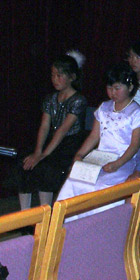パウゼ 2004